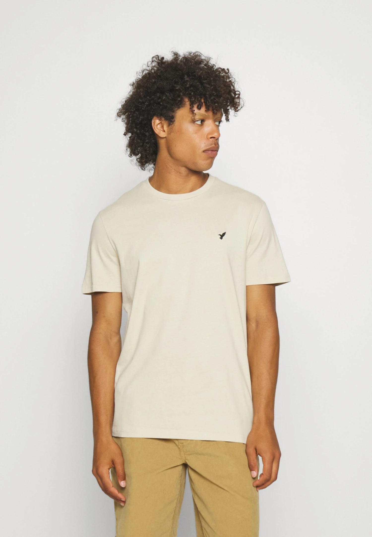 Pier One 3 Pack Unisex - T-Shirt Basique - White/Offwhite /Green 6 Pier One 3 Pack Unisex - T-Shirt Basique - White/Offwhite /Green – Image 4