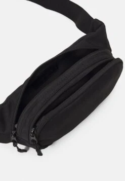 Pier One Sac Banane - Black -Vêtements Offres 0fe8b8e198e84d35ad5c4ae1d3cb874c