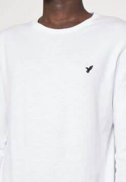 Pier One 3 Pack Unisex - T-Shirt À Manches Longues - White/Dark Blue/Bordeaux -Vêtements Offres 1b2ede20e58f406e95e3473a02af3d18