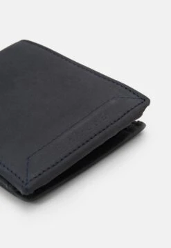 Pier One Leather - Portefeuille - Black -Vêtements Offres 1ea766b8b9cf40498e80087edea07e47