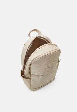 Pier One Unisex - Sac À Dos - Beige 9 Pier One Unisex - Sac À Dos - Beige -Vêtements Offres 21770a9f821f4bee8662aa102f5cfa1a