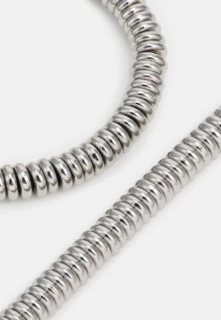 Pier One Set - Collier - Silver-Coloured 7 Pier One Set - Collier - Silver-Coloured -Vêtements Offres 22d9866648dd43b78d9726ffb879520c