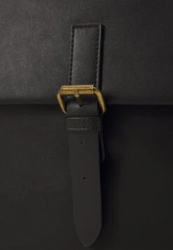 Pier One Unisex - Sac À Dos - Black -Vêtements Offres 26b1a6e2d83c406daeb0c4f26ebe6a4d