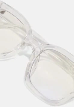 Pier One Unisex - Lunettes Anti-Lumière Bleue - Transparent -Vêtements Offres 27a2af2bc254429b93a7d4057ddd01f5