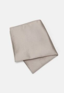 Pier One Set - Mouchoir De Poche - Stone -Vêtements Offres 30a66b151b204ce08faeaede37f007a1