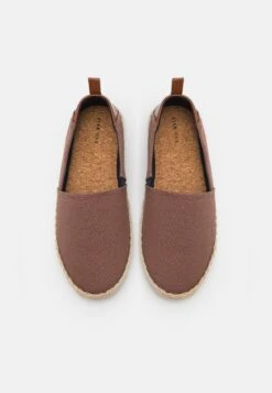 Pier One Unisex - Espadrilles - Brown -Vêtements Offres 31da881e18bf49df90b20d8e283884c8