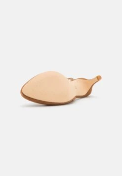 Pier One Leather - Escarpins - Cognac -Vêtements Offres 32885b4b731b4ee9bdb17d0f709de688