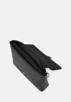 Pier One Mallette - 802 - Black -Vêtements Offres 34245e0c16c84a0caa16492be5d4e473