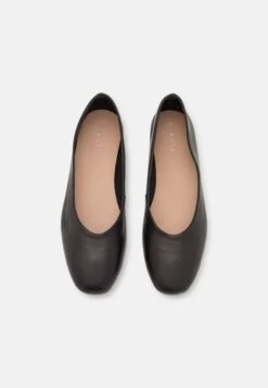 Pier One Leather - Ballerines - Black 13 Pier One Leather - Ballerines - Black -Vêtements Offres 470fdbd21a784d2e92e52ba4817e7588