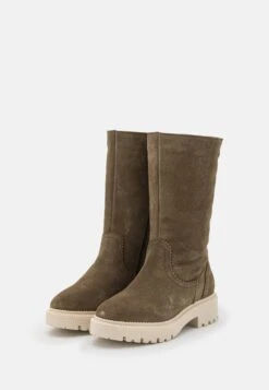 Pier One Leather Winter Boot - Bottes - Khaki 10 Pier One Leather Winter Boot - Bottes - Khaki -Vêtements Offres 4be019c35c4c45beb144eb4aa53e93e8