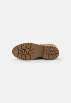 Pier One Leather Winter Boot - Bottes - Taupe 12 Pier One Leather Winter Boot - Bottes - Taupe -Vêtements Offres 4d70687639ab46cb97bc6e0443143a7b