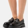 Pier One Leather - Mocassins - Black