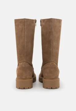 Pier One Leather Winter Boot - Bottes - Taupe 11 Pier One Leather Winter Boot - Bottes - Taupe -Vêtements Offres 7d3dcdb1074f4b39864b91fd14841c0d