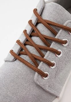 Pier One Unisex - Baskets Basses - Light Grey -Vêtements Offres 8956e04325d546cdaaf9eb7ba229d6e9