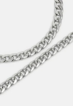 Pier One Set - Collier - Silver-Coloured 7 Pier One Set - Collier - Silver-Coloured -Vêtements Offres a486b5615cc14e0c8e89b68bd541bea8