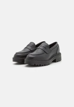 Pier One Leather - Mocassins - Black -Vêtements Offres b15a0b2ee96b4043a6d56570d50403f8