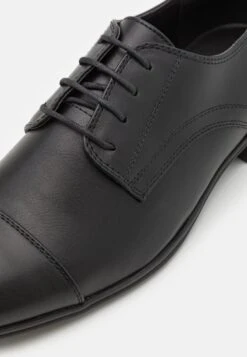 Pier One Chaussures À Lacets - Black -Vêtements Offres b187f2f4d5f440f6ab266cd04baea543