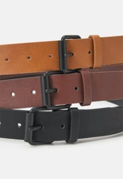 Pier One 3 Pack Unisex - Ceinture - Black/Brown/Cognac 9 Pier One 3 Pack Unisex - Ceinture - Black/Brown/Cognac -Vêtements Offres c51602dbb07442f1950726d800e6e752