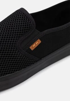 Pier One Unisex - Mocassins - Black -Vêtements Offres ea452249ea8047ab9753874fe1111b2a