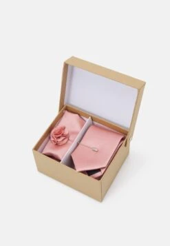 Pier One Set - Autres Accessoires - Pink -Vêtements Offres ecc40dfacdcc4f4e875d92878e9ced65