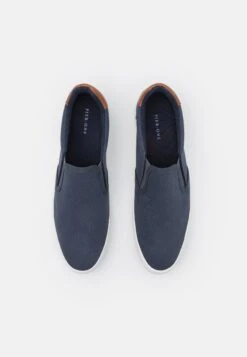 Pier One Unisex - Mocassins - Dark Blue 11 Pier One Unisex - Mocassins - Dark Blue -Vêtements Offres f634ad70060a40f5ab684b58098bee6f